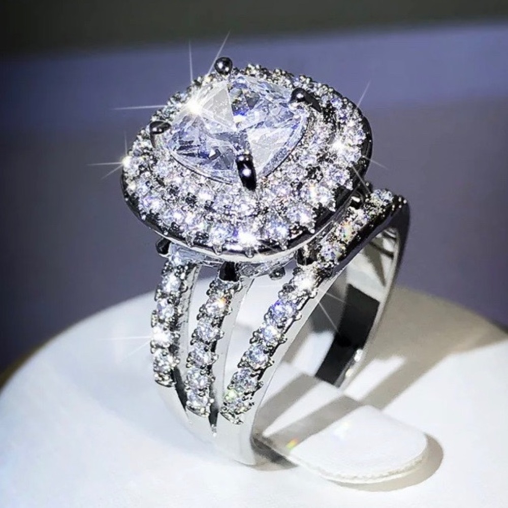 NEW 925 STERLING SILVER DIAMOND RING - Picture 3 of 4